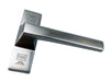 Schüco Fenstergriff, gefrästes Schüco-Logo, silber